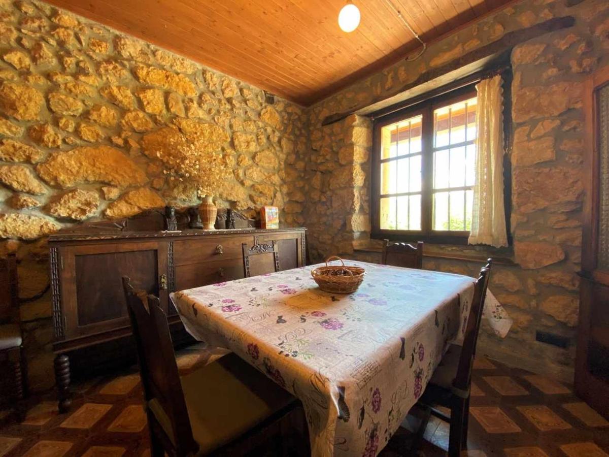 Casa Rural El Bohio Arriondas Buitenkant foto
